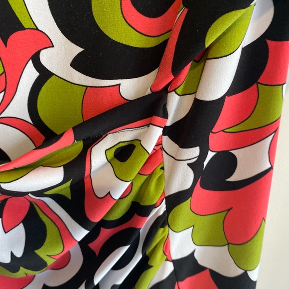 Colorful Patterned Top - Picture 6 of 7